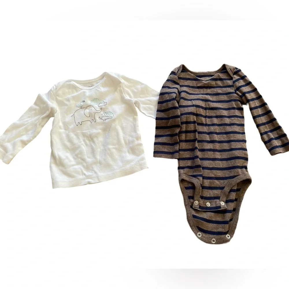 Bundle of 2 items boys comfys 12M